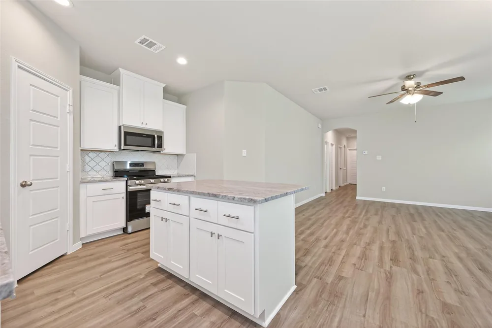 520 Emerald Thicket Lane — Inside 18