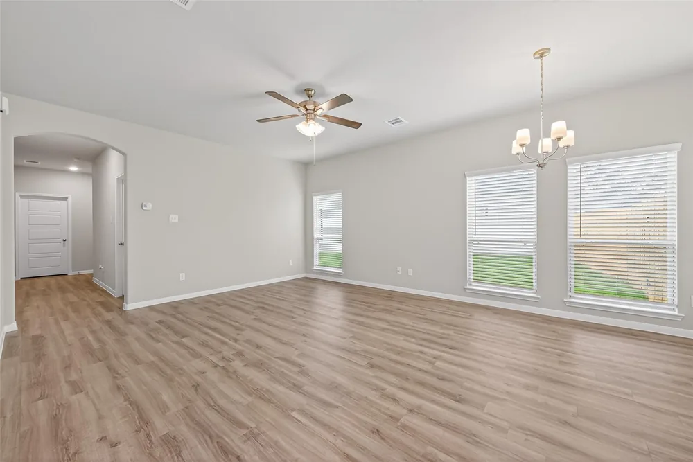 520 Emerald Thicket Lane — Inside 23